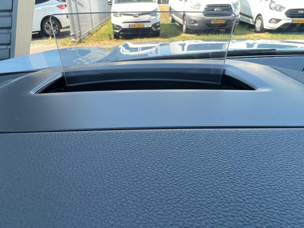 Ford Kuga 2.5 phev 243pk e-cvt st-line , panodak , trekhaak , 2100 kg trekg