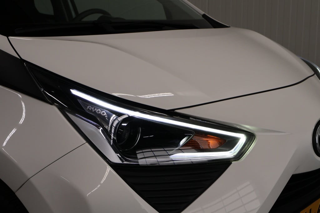 Toyota Aygo 1.0 vvt-i x-fun