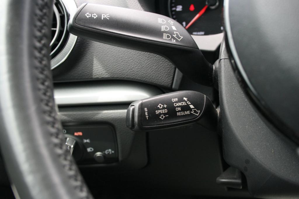 Audi A3 sportback 1.2 tfsi s-line