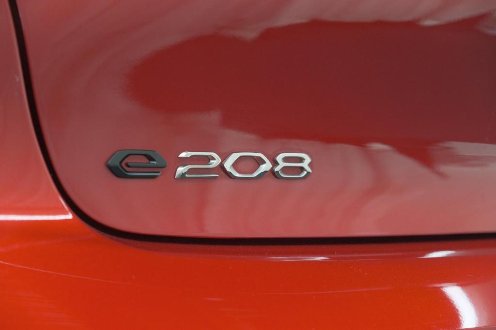 Peugeot 208 ev allure pack 50 kwh | soh 92% | camera | navigatie | parkeers