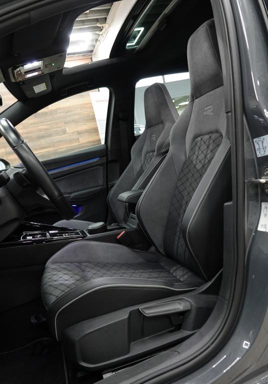 Volkswagen Golf r-line 1.5 etsi r-line | pano | iq-lights | acc | led |