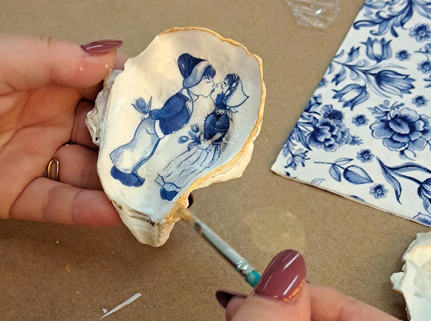 Workshop Decoupage op Oesterschelpen