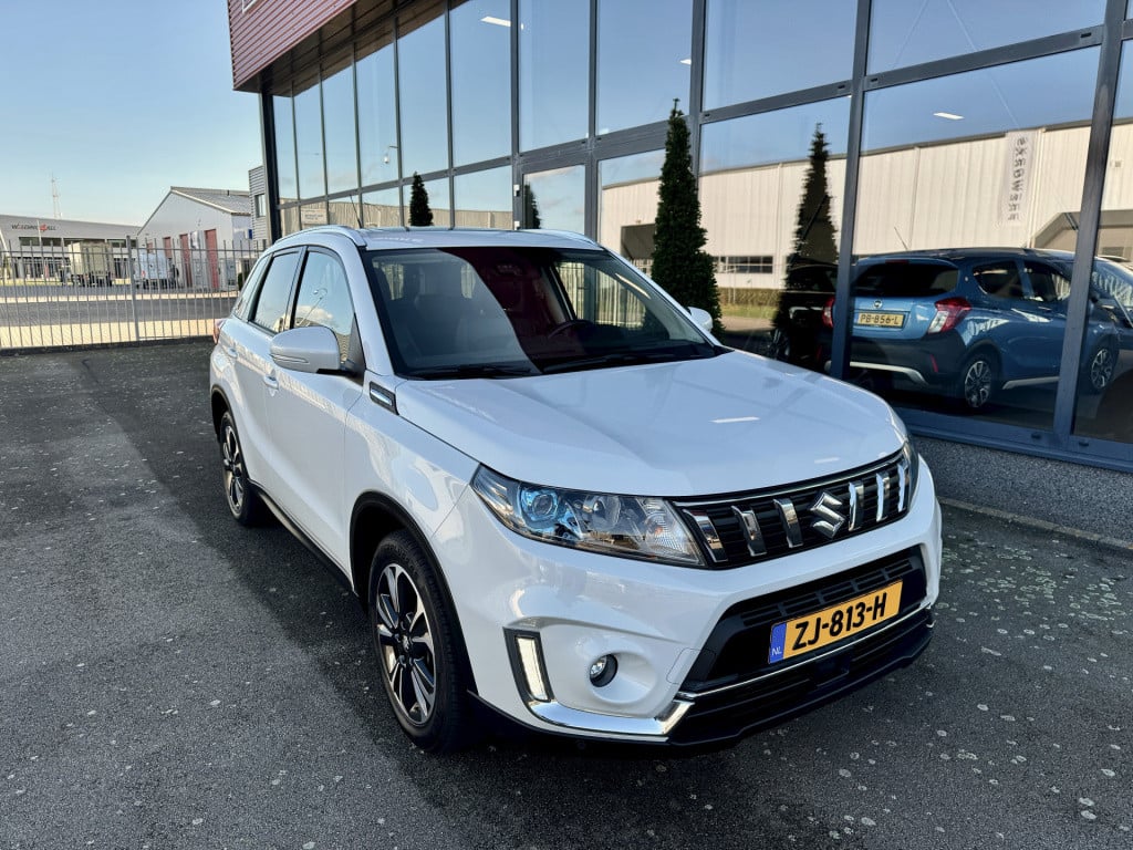 Suzuki Vitara 1.4 boosterjet stijl navi ecc cruise pano dak