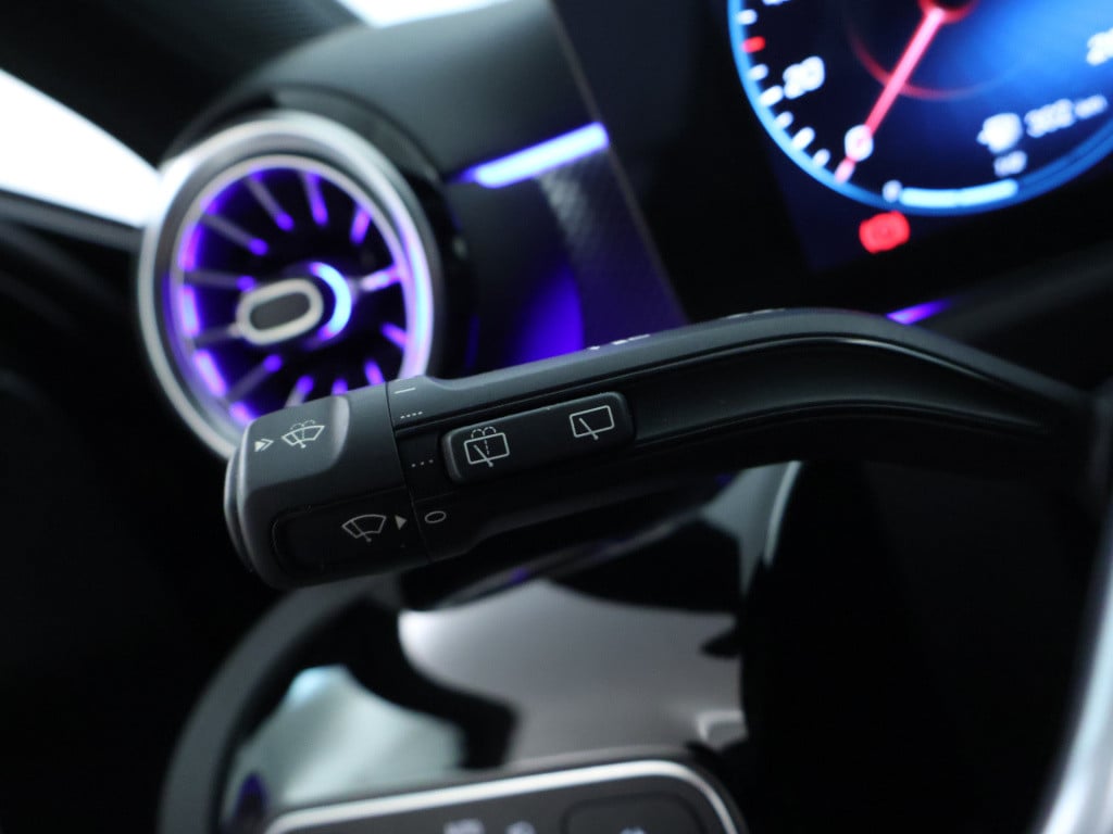 Mercedes-Benz A-Klasse 250 e business solution luxury limited | trekhaak | 