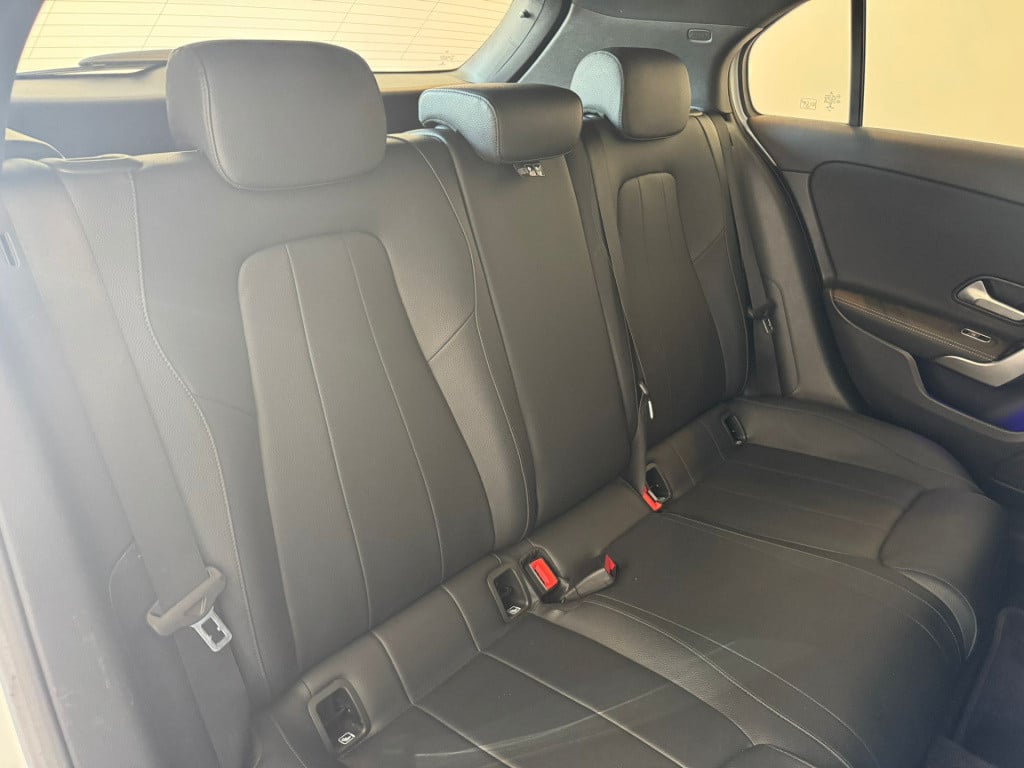 Mercedes-Benz A-Klasse 250 e business solution luxury limited