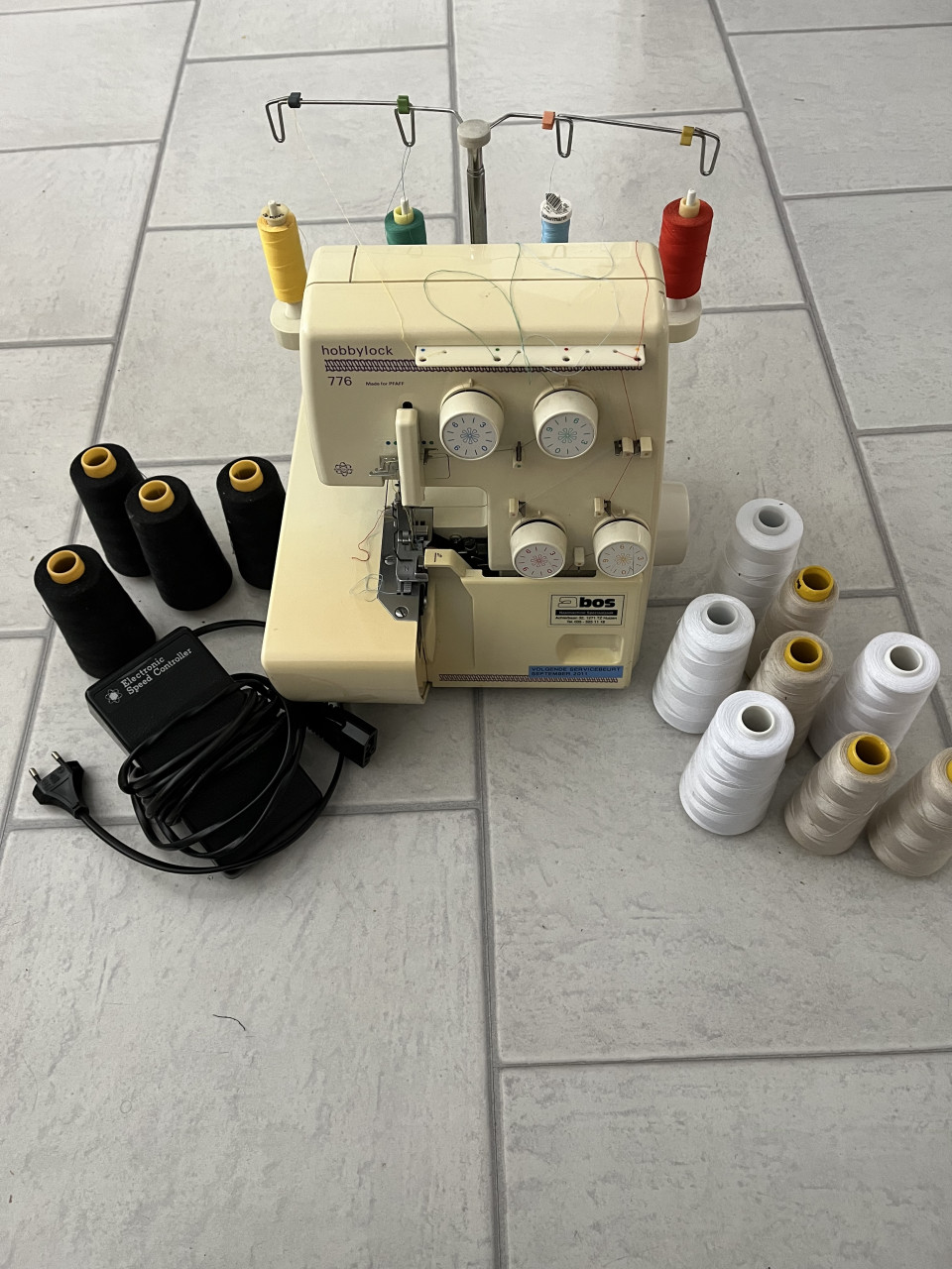 Te koop hobbylock 776