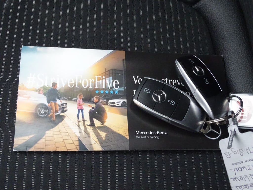 Mercedes-Benz A-Klasse 200 advantage | pano | 18" | led