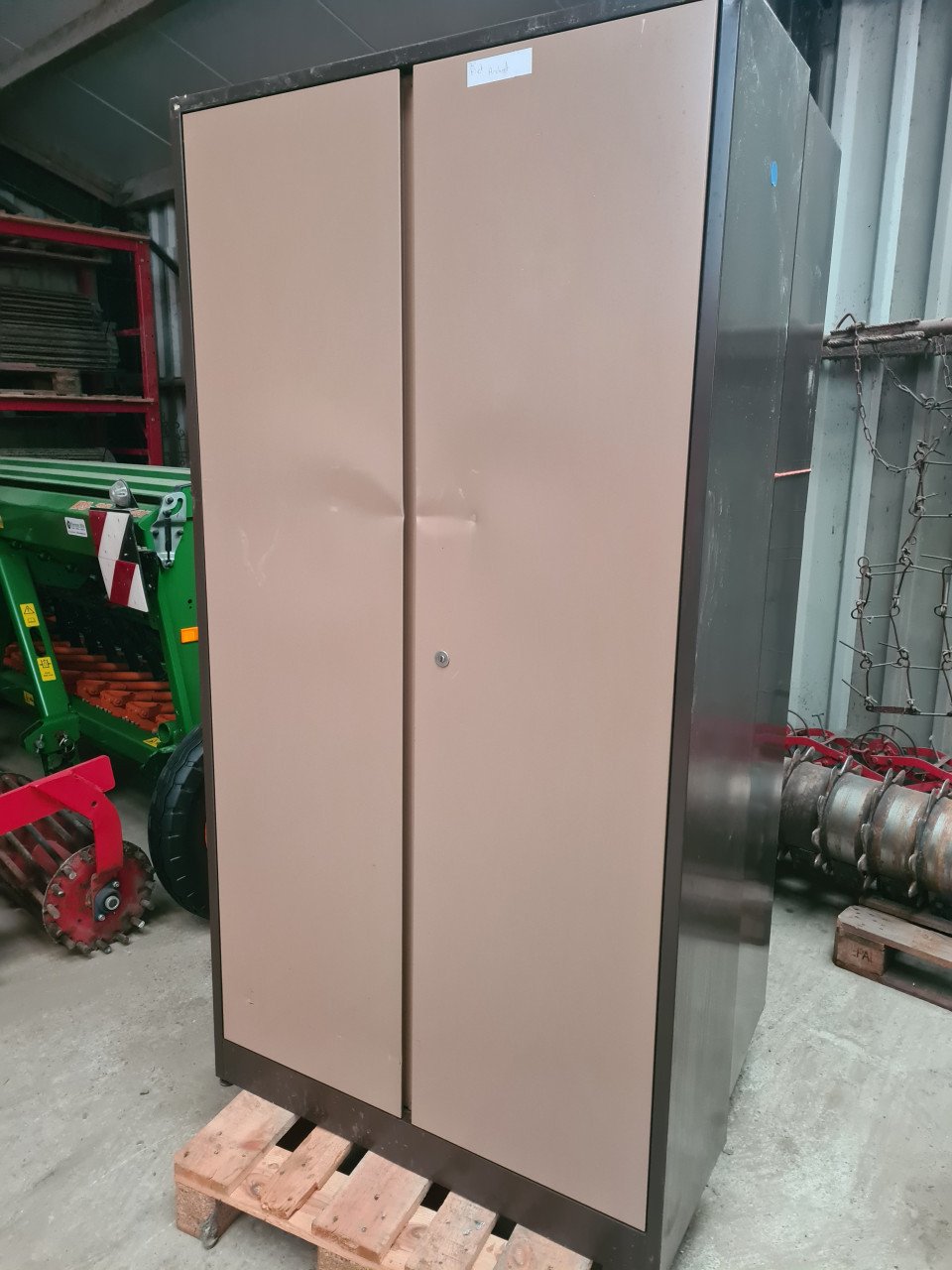 Archiefkast magazijn werkplaatskast kantoor ahrend  lockerkast