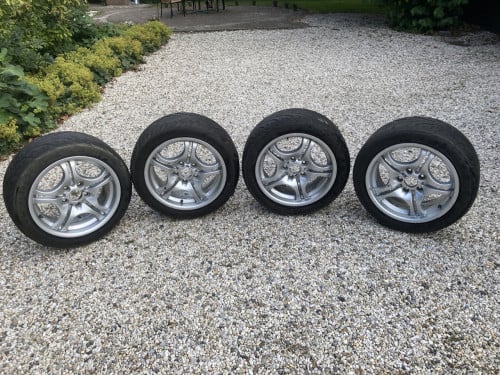Originele BMW wielen voor o.a E36 en E46 , maar ook andere types