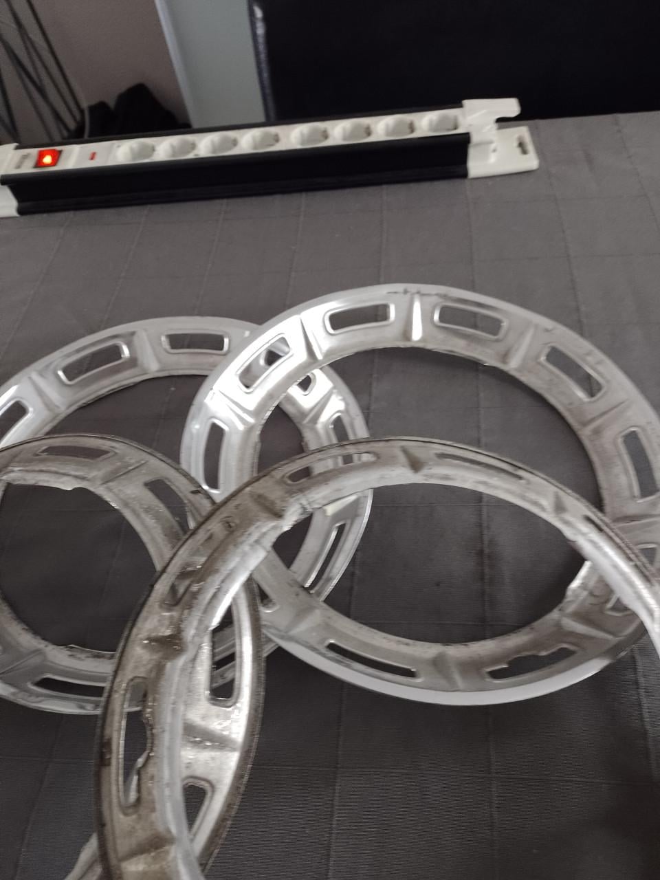 Auto emblemen opel Record-Ascona-Kadett-wieldeksels