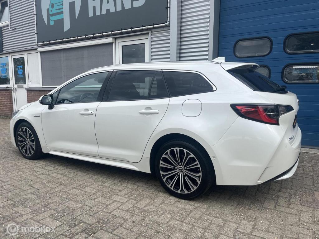 Toyota Corolla Touring Sports 1.8 hybrid dynamic || adapt. cruise | carplay