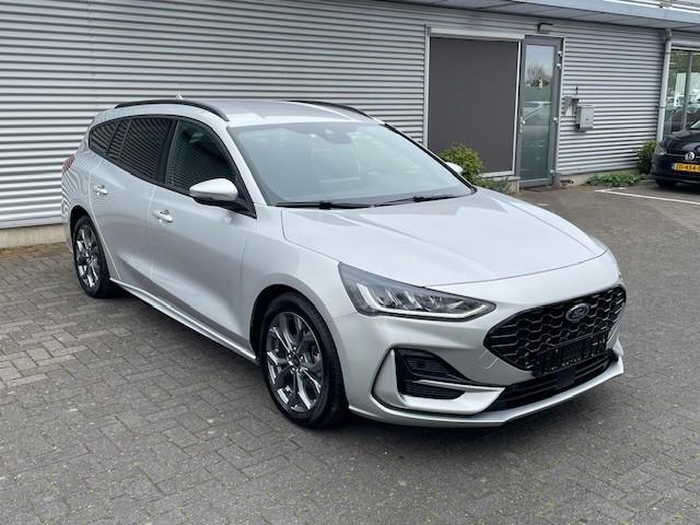 Ford Focus wagon 1.0 ecoboost hybrid st line | apple carplay ecoboost hybri
