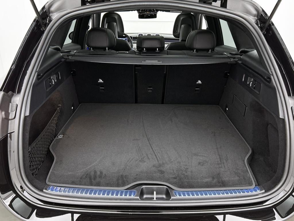 Mercedes-Benz Glc 300e 4matic business solution amg | premium | winterpakke