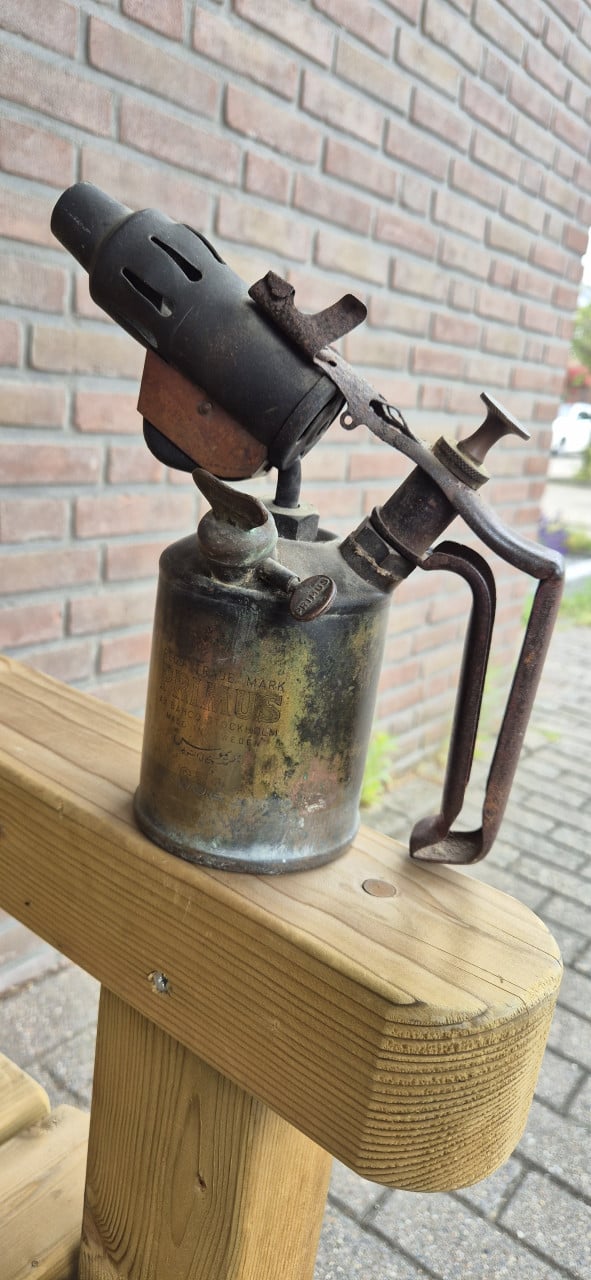 Te koop oude gasbrander