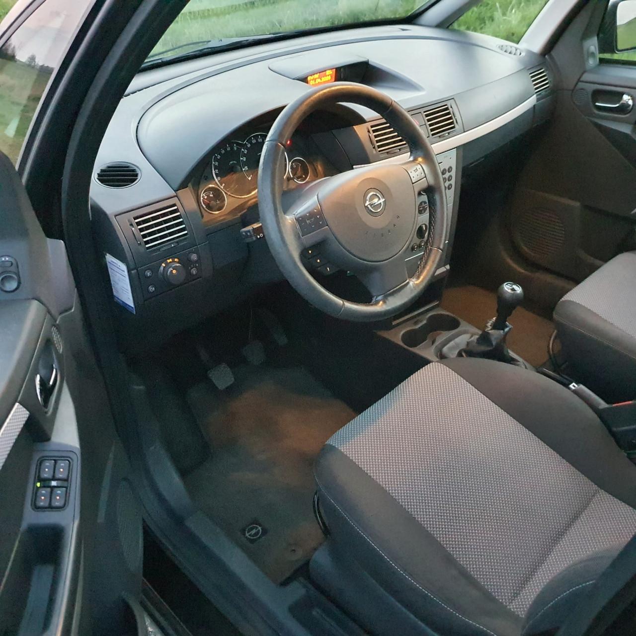 Opel Meriva 1.6-16V Cosmo