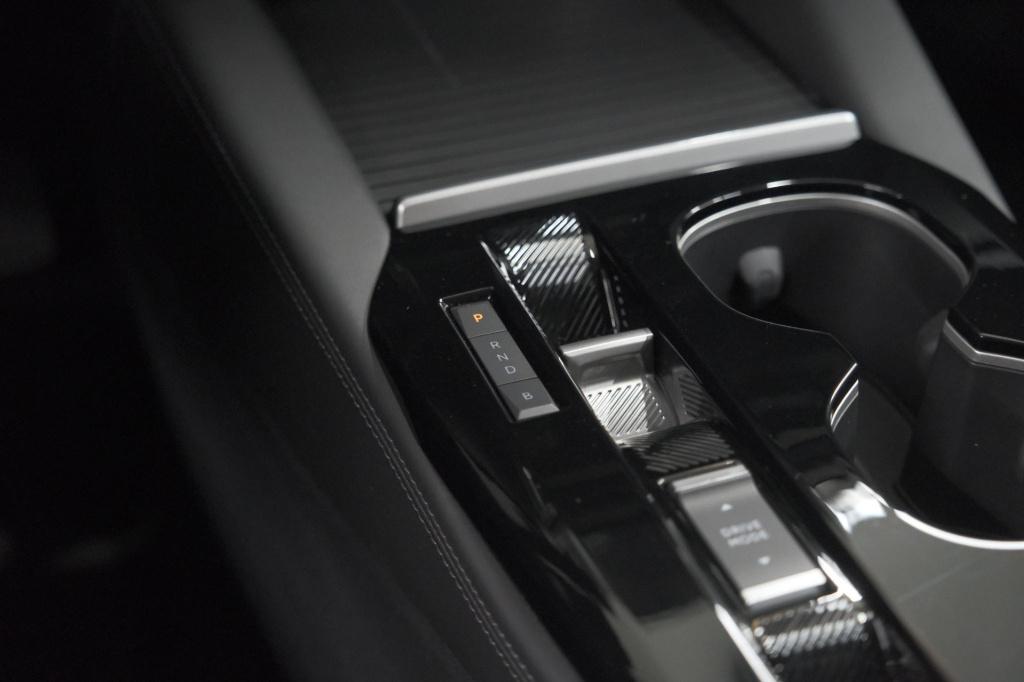Citroen C5 X 1.6 plug-in hybrid 225 shine | adaptieve cruise control | head