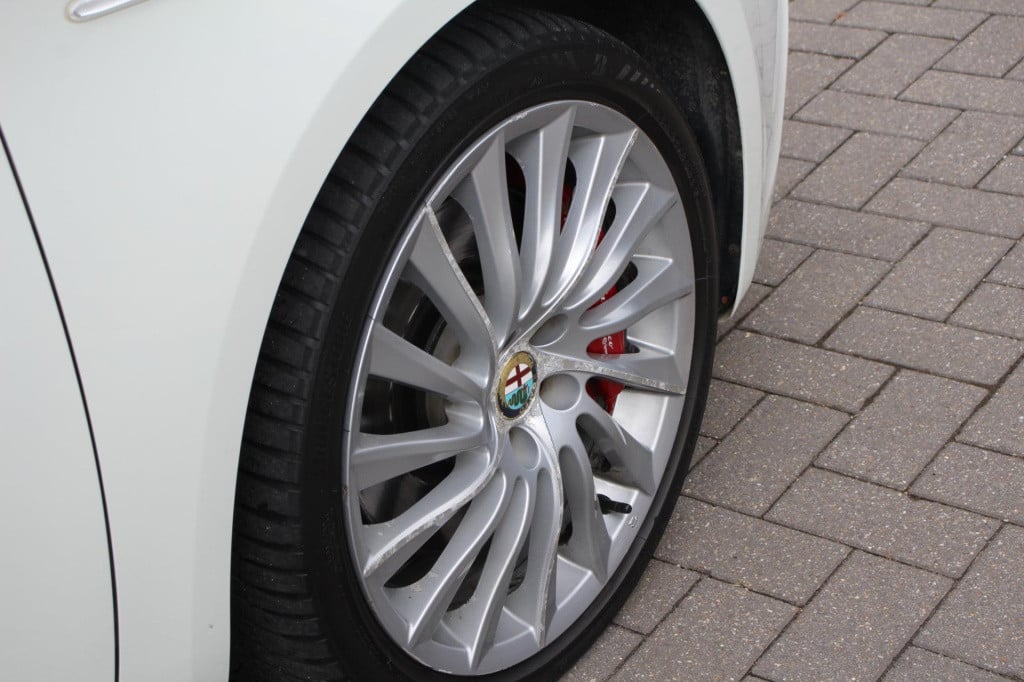 Alfa Romeo Giulietta 1.4 t turbo sportiva tct automaat - xenon - leder - st