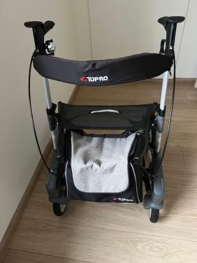 Rollator Topro Troja 5G Maat S met rugsteun & dienblad met antislip matje