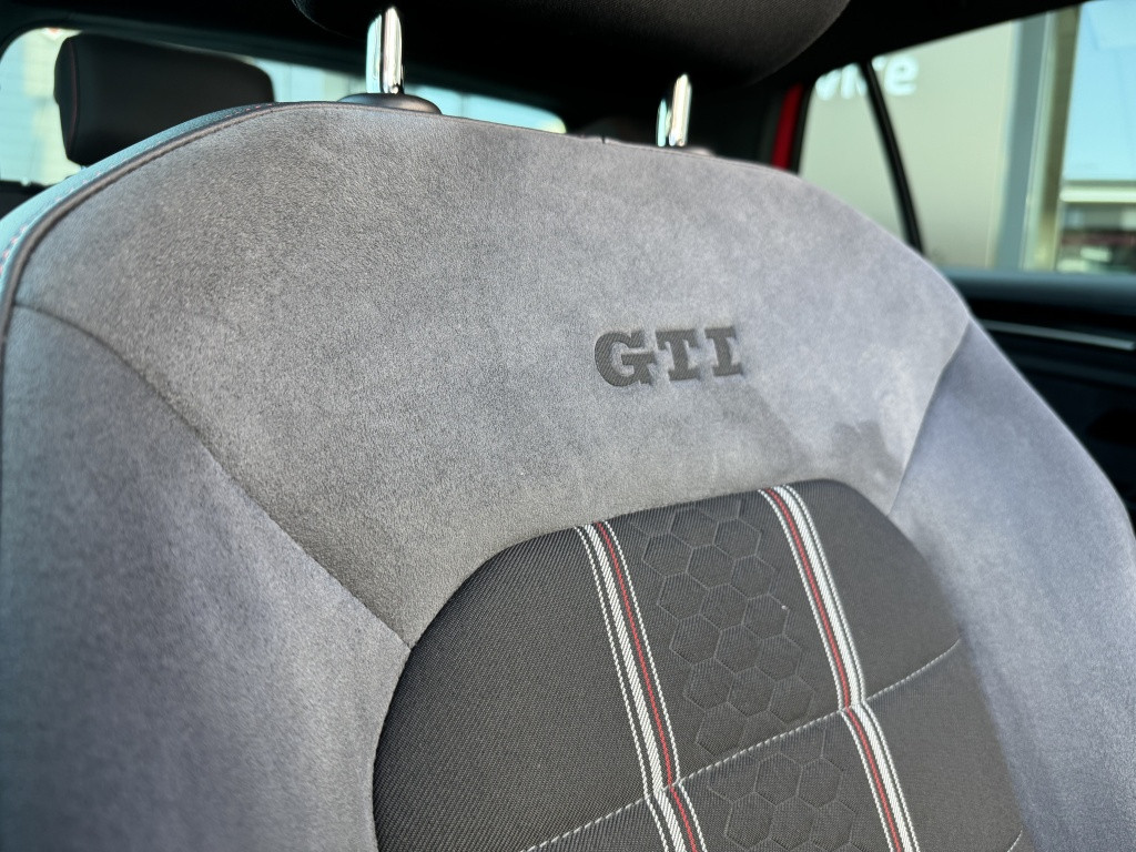 Volkswagen Golf 2.0 tsi gti clubsport dsg| nl-auto | pano | dynaudio | appl