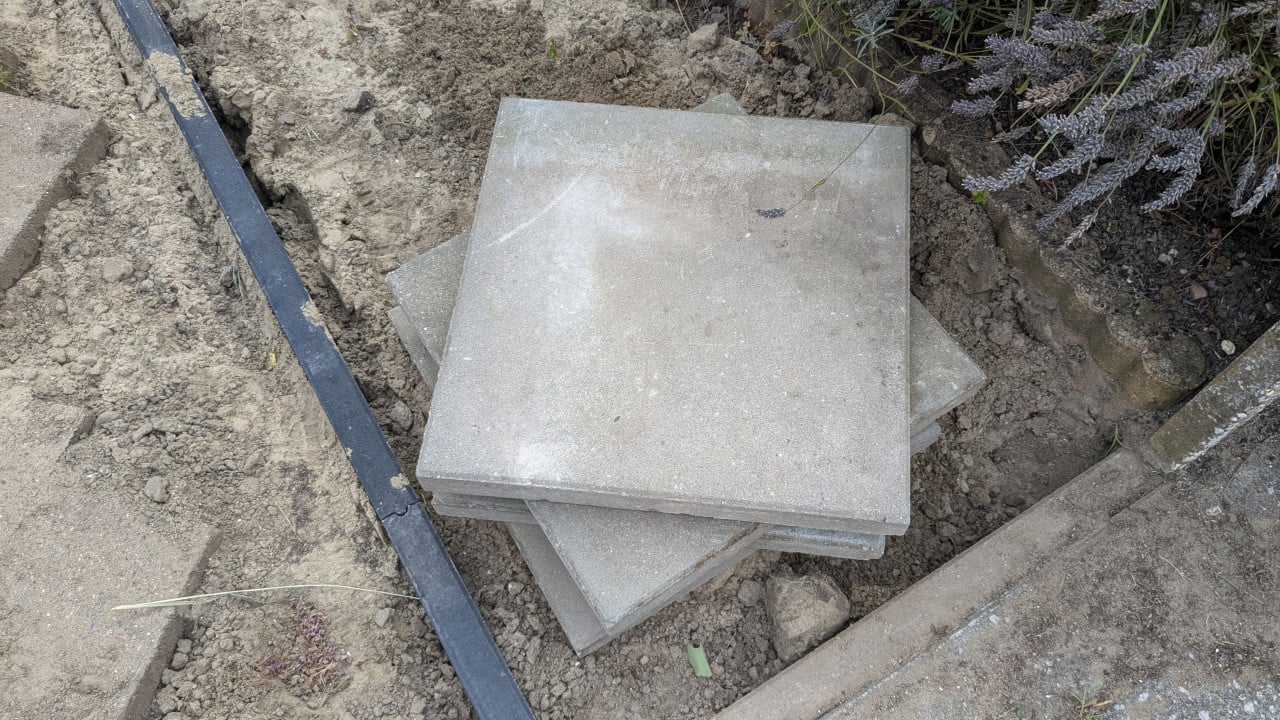 Betontegels 50x50cm 5cm dik 4 stuks