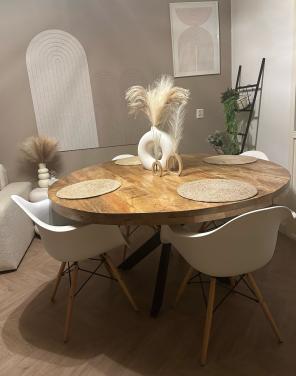 4 hele mooie witte eetkamer kuipstoelen