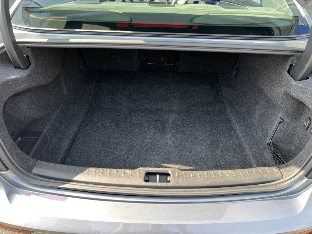 Volvo S60 t5 254pk aut8 r-design| panodak| adap.cruise| trekhaak| camera