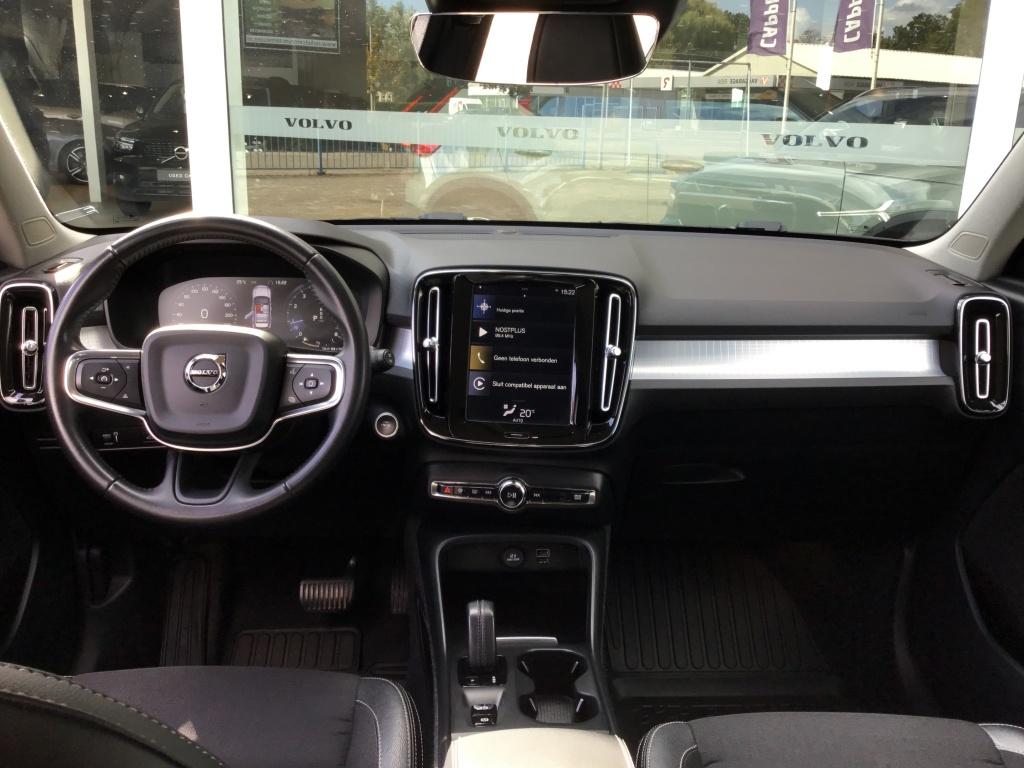 Volvo XC40 t4 190pk momentum pro| trekhaak| climate| navi| elek.achterklep