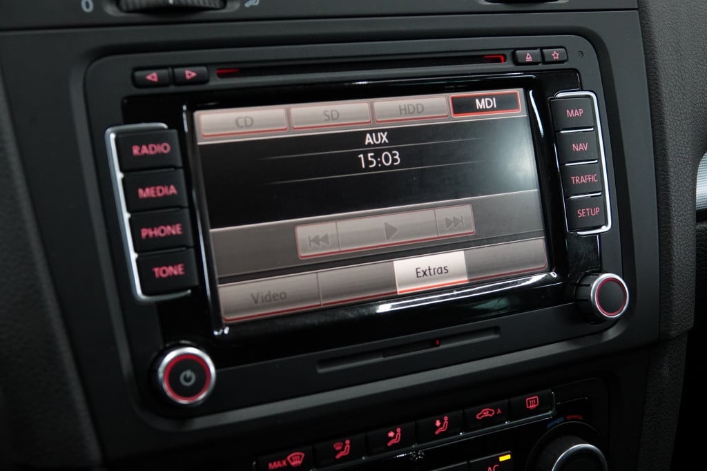 Volkswagen Golf 1.2 tsi highline | pdc | navi | stoelverw. |
