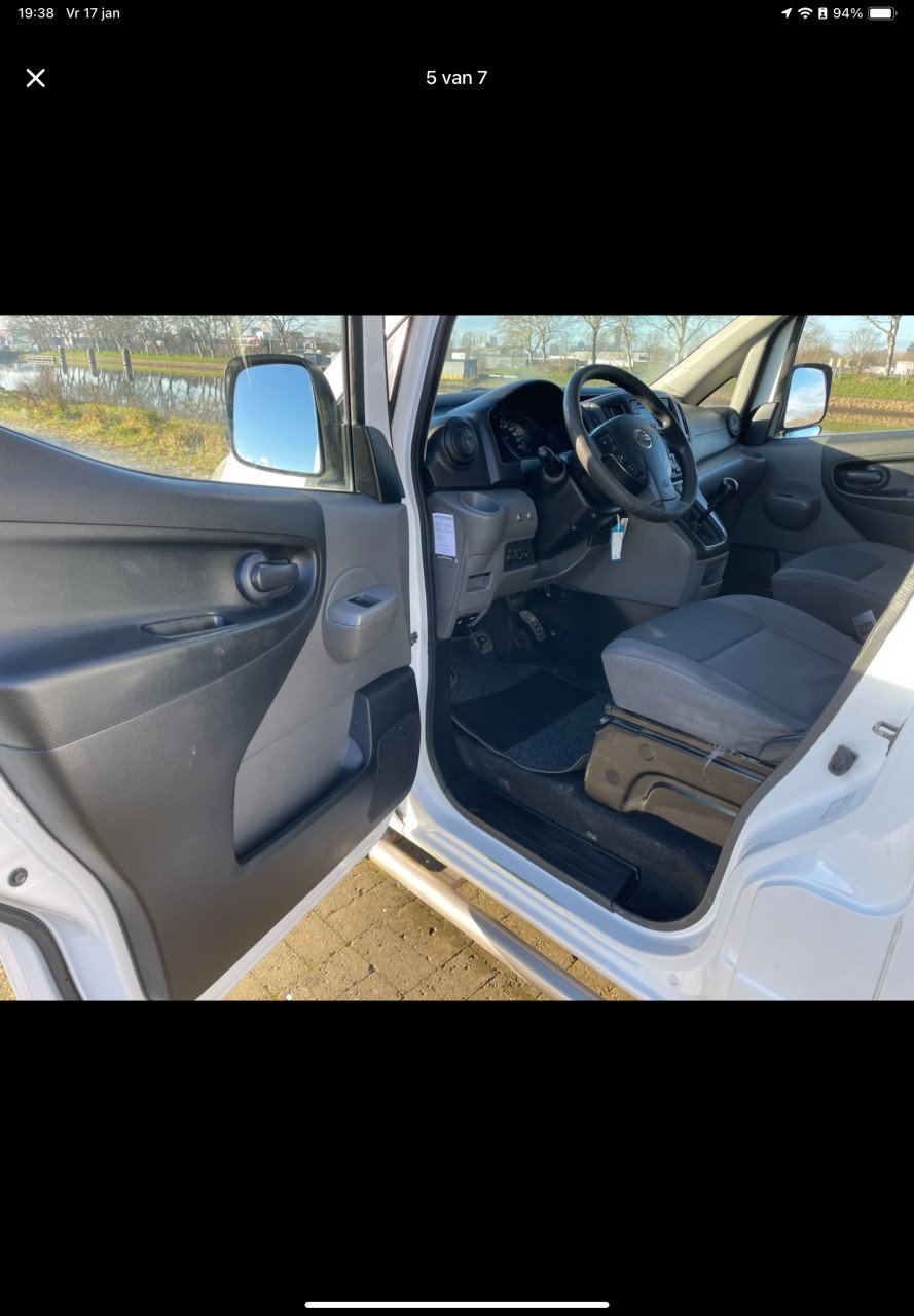 Nissan NV 200 business edition benzine 1.6 bwjr 2013