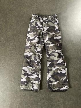 Skibroek camouflage merk Protest maat 152