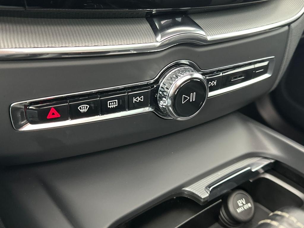 Volvo XC60 t6 340pk recharge r-design| pano| adap.cruise| standkachel| came
