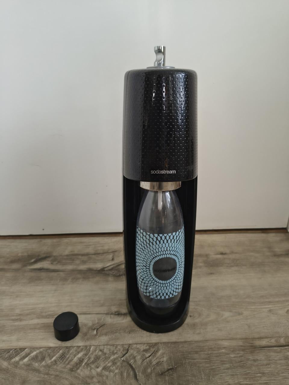 Complete SodaStream Spirit – Inclusief Volle Cilinder & Fles