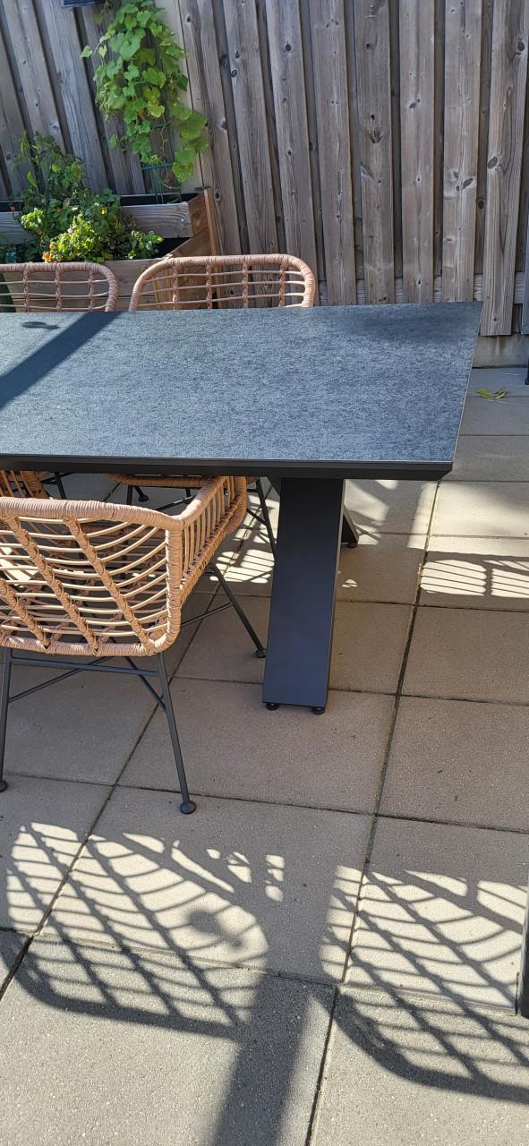 Hartman tuintafel