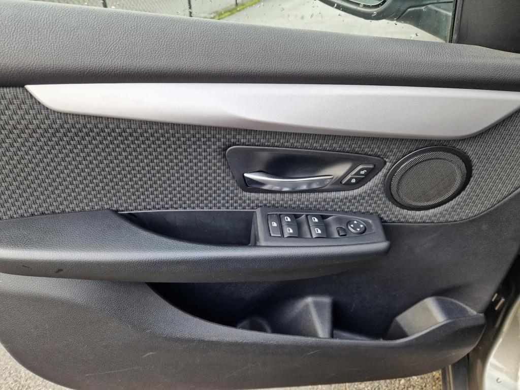 BMW 2-serie active tourer 218i essential