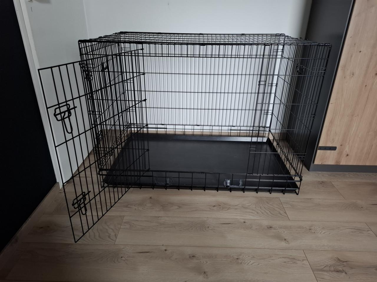 Honden bench 121 x75 x 87