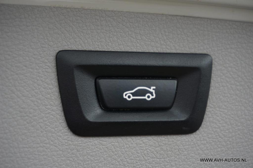 BMW 3-serie touring 318d executive