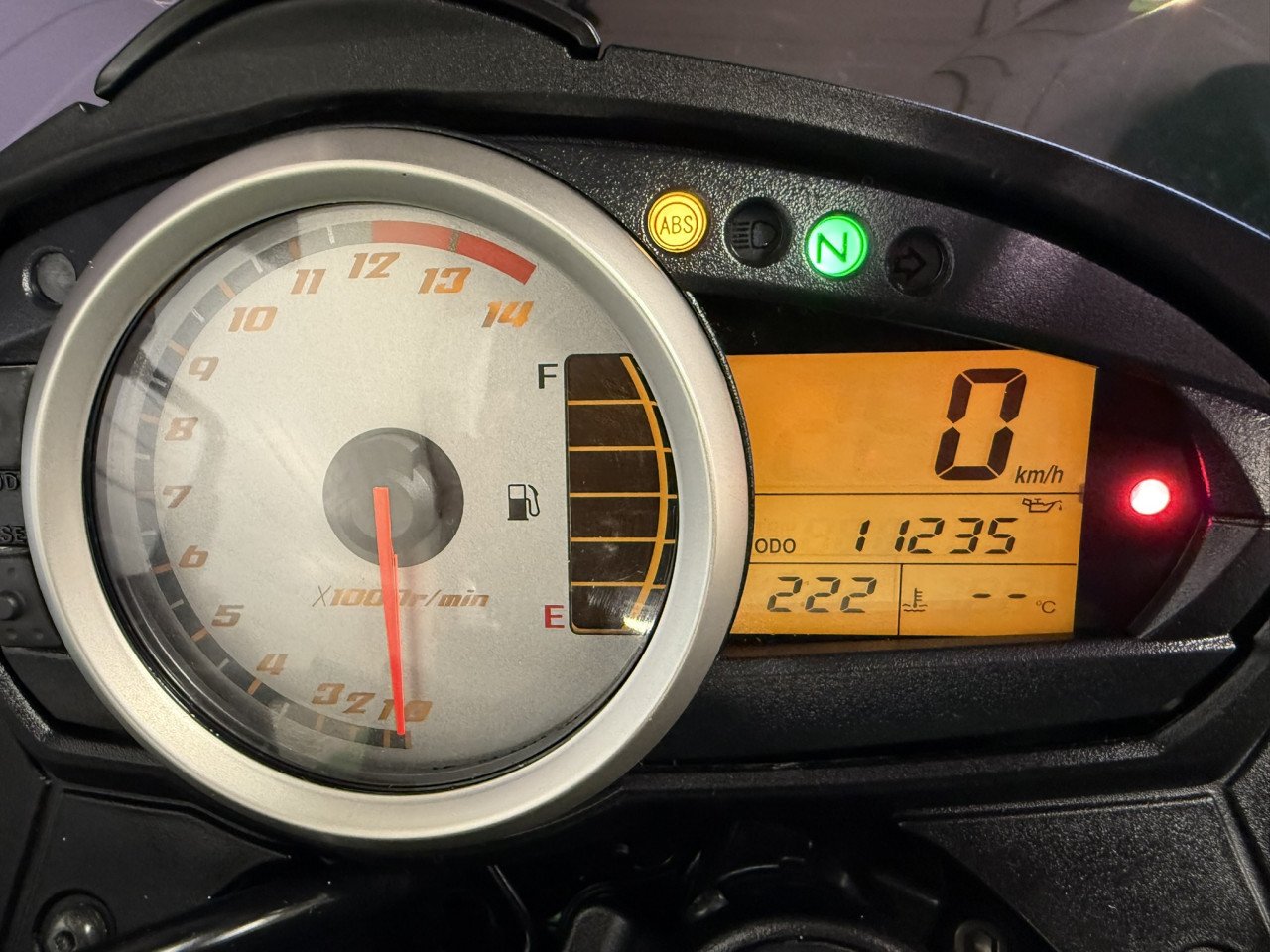 Jonge Kawasaki Z750R ABS! Slechts 11.000km bj 2014!