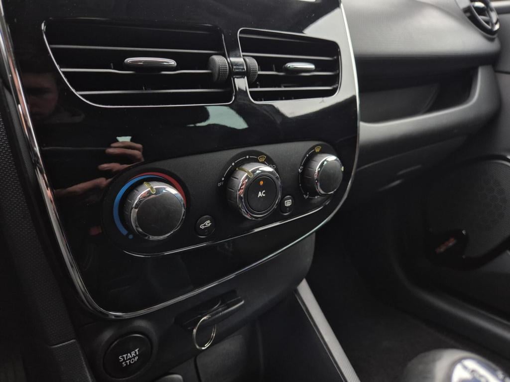 Renault Clio 0.9 tce expression / origineel nl / airco / cruisecontrol