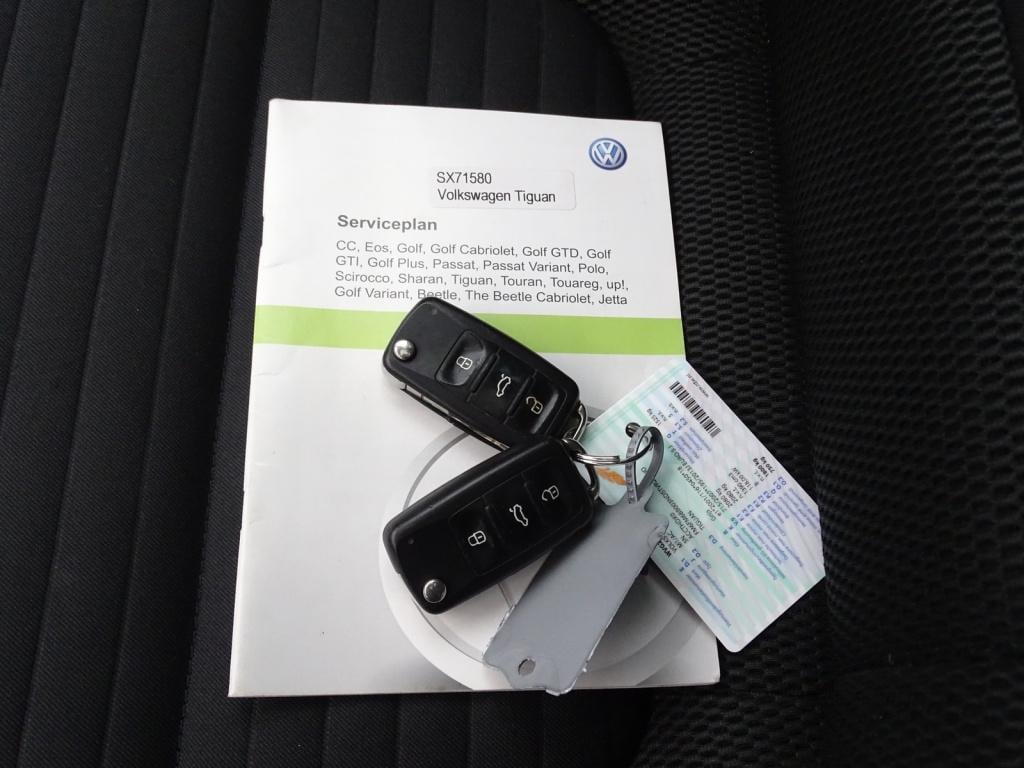 Volkswagen Tiguan 1.4 tsi cup edition pano | stoelverwarming | parkeer pakk