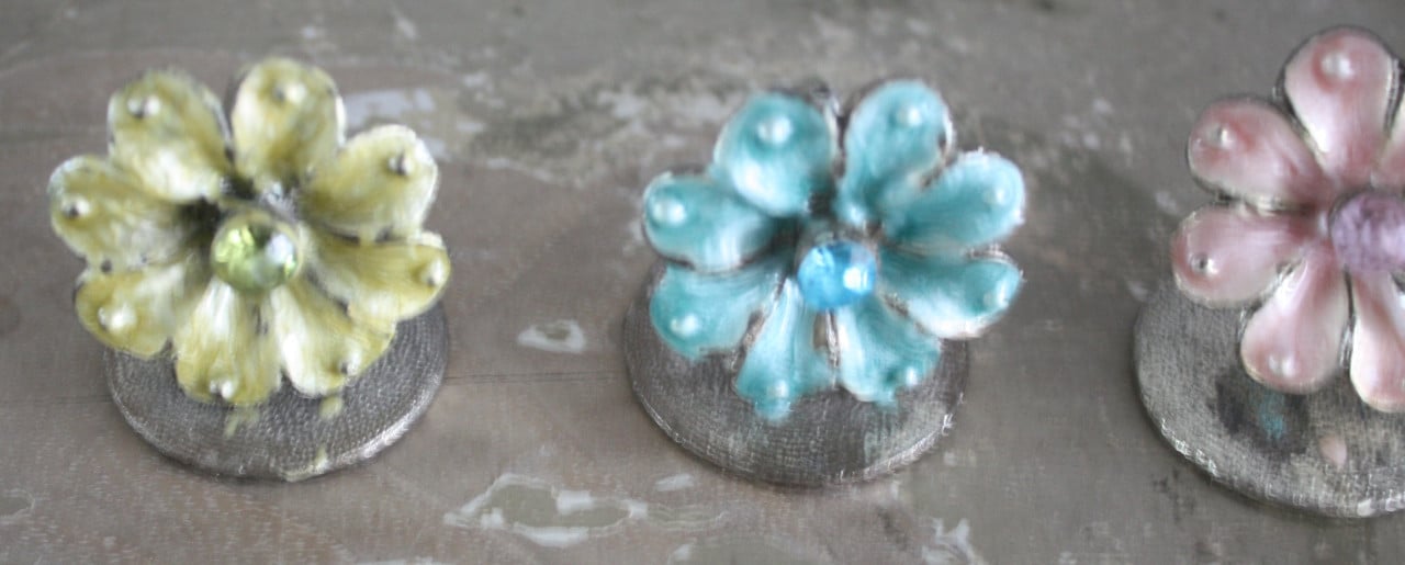 Set van 3 metalen pastelkleur bloemetjes met knijper