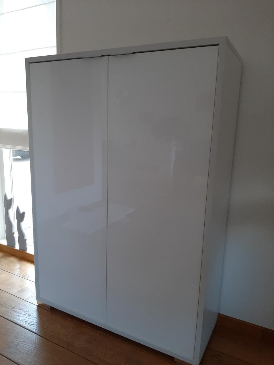 Kast