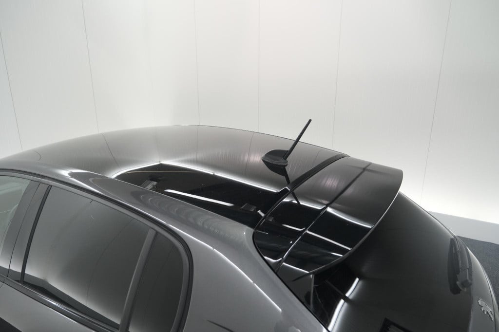 Peugeot 208 puretech 100 gt | camera | adaptieve cruise control | navigatie