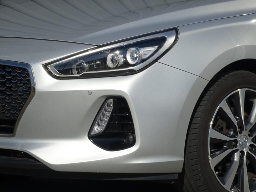 Hyundai I 30 wagon 1.4 t-gdi premium automaat | pano | trekhaak | led | sto