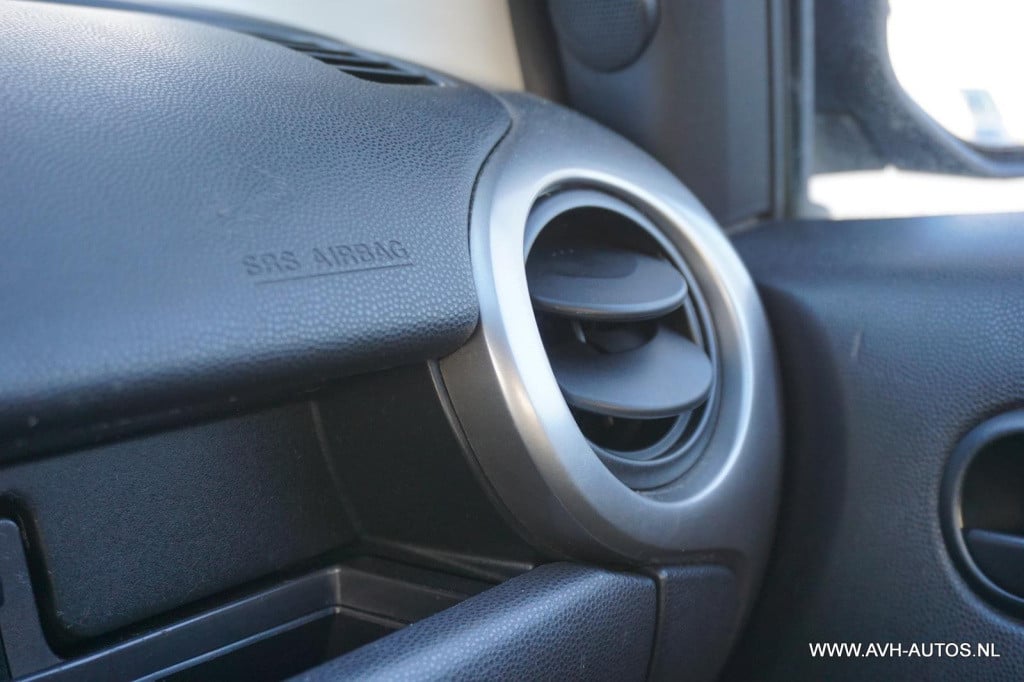 Mazda 2 1.3hp s-vt executive