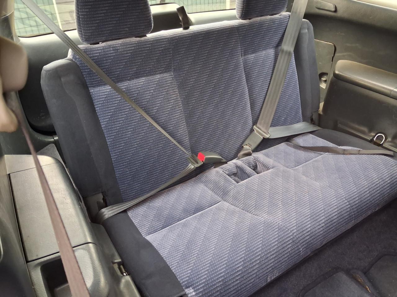 LEUKE 7 PERSOONS HONDA STREAM 2001