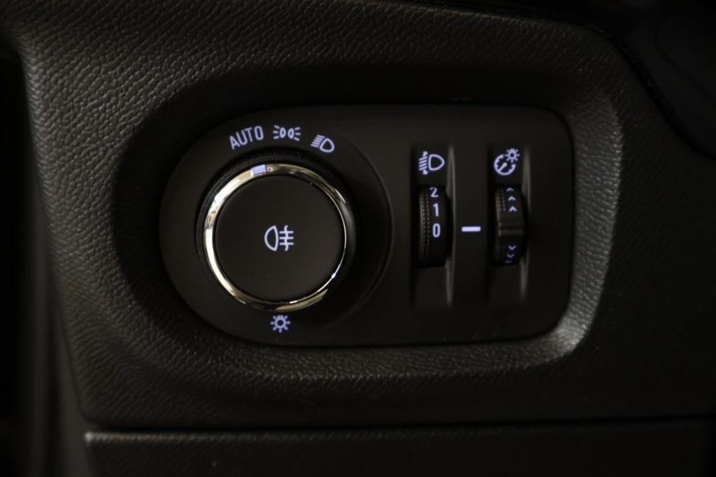 Opel Corsa 1.2 edition appconnect, airco, cruise,