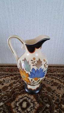 Leuke, oude goed verzorgde vaas.