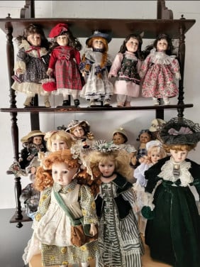 Prachtige Porseleinen poppen