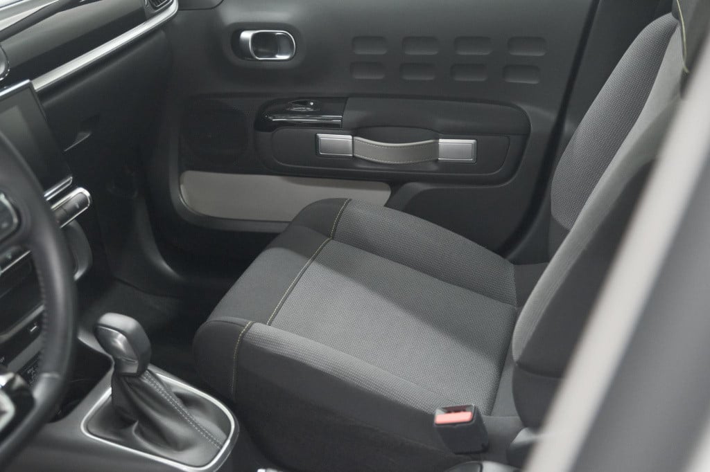 Citroen C3 puretech 110 eat6 feel edition | panoramadak | apple carplay | p