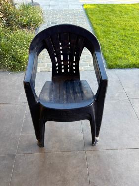 Plastic stoelen 3 stuks